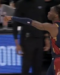 华体会体育-埃利斯封盖被吹犯规怒喷裁判吃T，随后骑士挑战成功