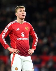 华体会体育-斯基拉：米兰商谈500万欧租借霍伊伦，选择买断费4000万到4500万