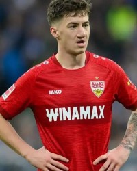 华体会在线-罗马诺：施蒂勒预计今夏留在斯图加特，曼联没有在进行谈判