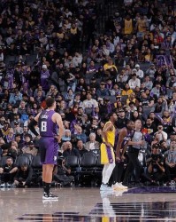 华体会体育-湖人多30个罚球，威少不在怕！