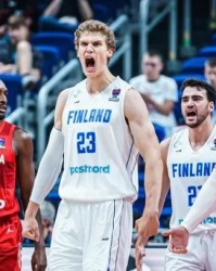 上届欧锦赛马尔卡宁场均27.9分，投篮命中率54%，三分40%